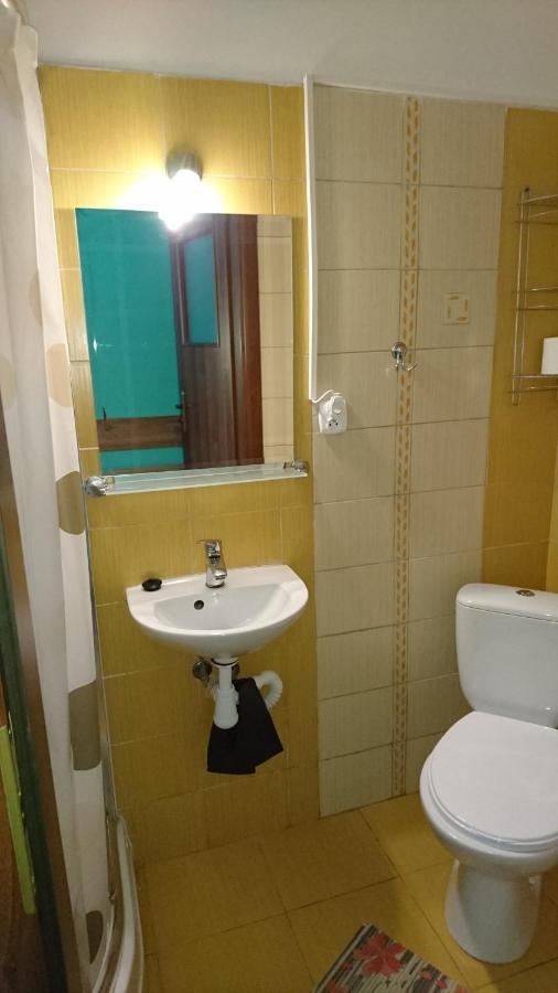 Hotelik Warmia -Pensjonat, Hostel ลิดซ์บาร์ก วาร์มิงสกี ภายนอก รูปภาพ