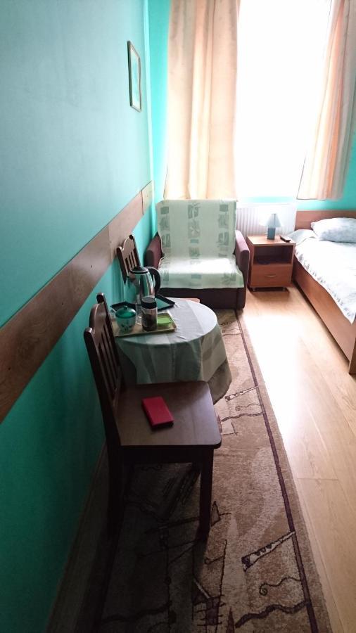 Hotelik Warmia -Pensjonat, Hostel ลิดซ์บาร์ก วาร์มิงสกี ภายนอก รูปภาพ